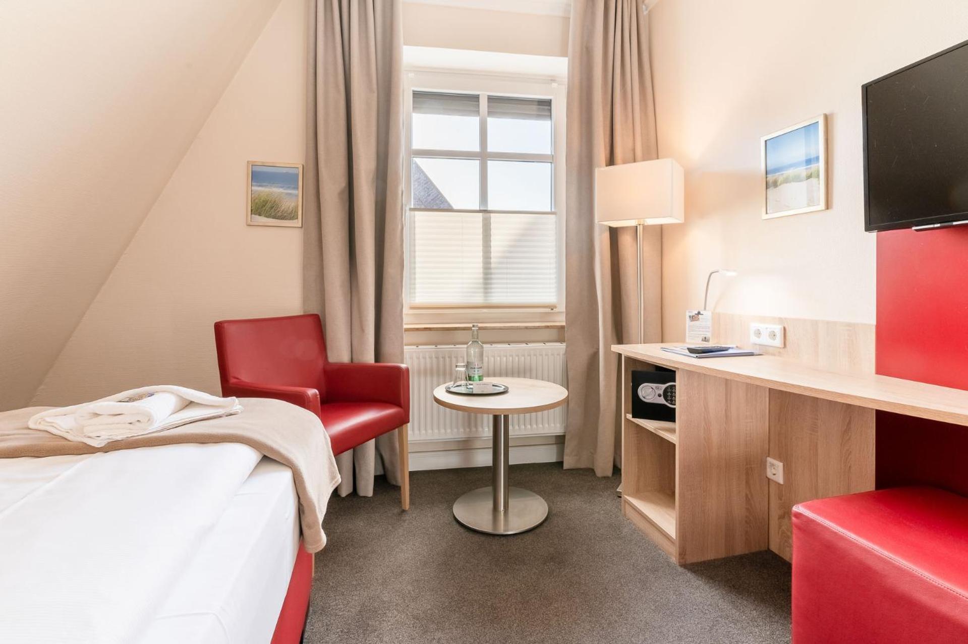 Nordsee-Hotel Hinrichsen Husum  Exterior foto